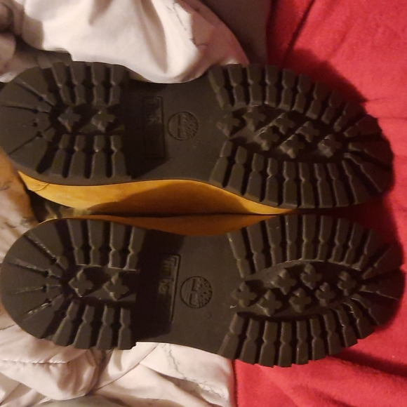 Timberland Boots - Picture 2 of 2